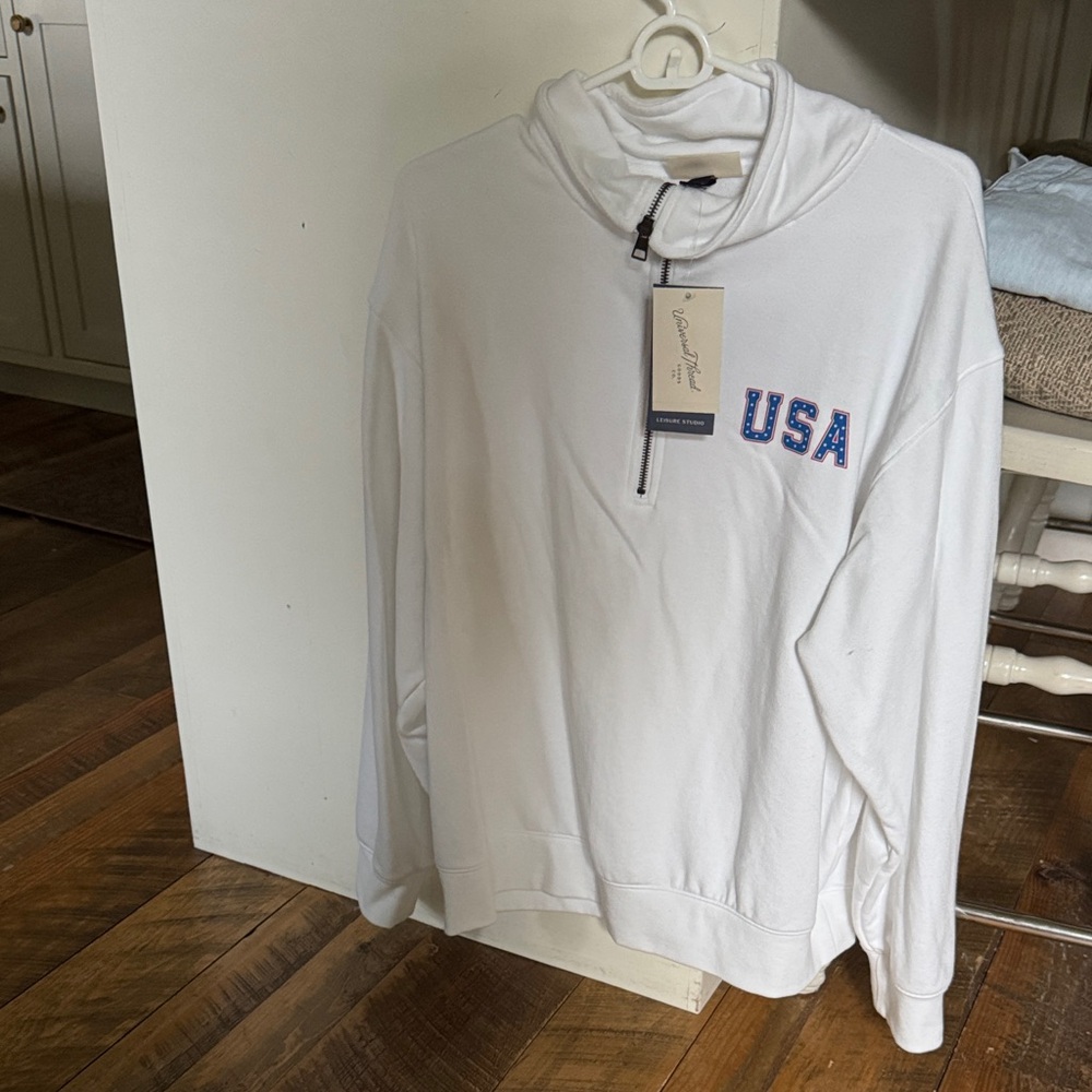 Universal Thread White USA Women's Sweater